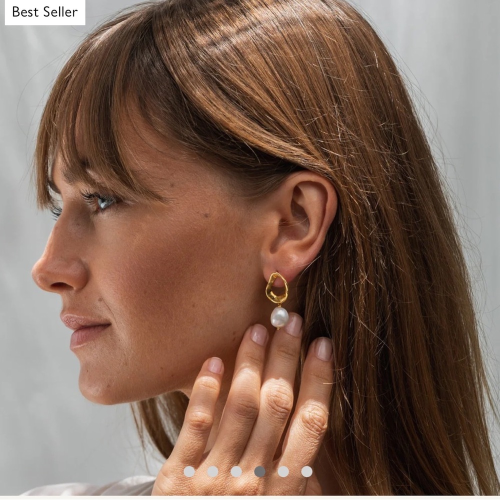 Pearl Drop Earrings | Gold Vermeil - Picture 5 of 6